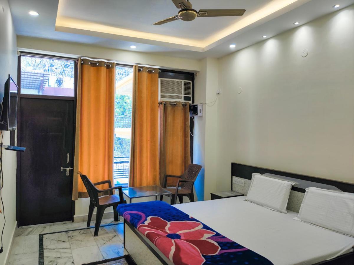 Hotel Orange Classic ริชิเคช ภายนอก รูปภาพ